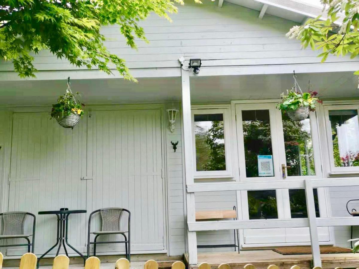 霍克斯黑德Treeside Woodhouse别墅 外观 照片
