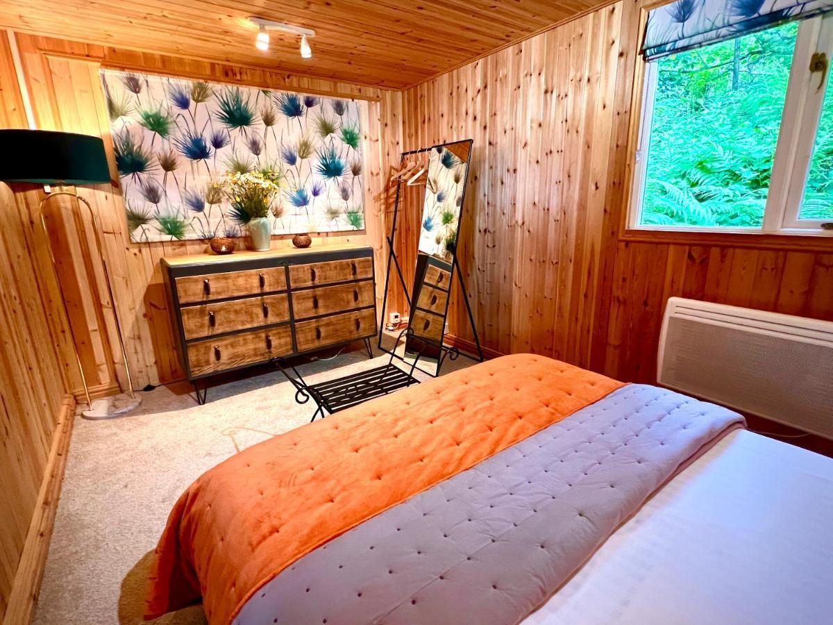 霍克斯黑德Treeside Woodhouse别墅 外观 照片